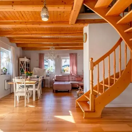 Hikeslovakia House Летний дом *